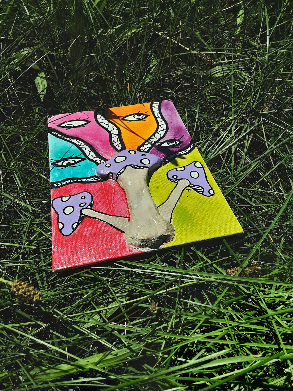 3D Mushroom Painting w/ Eye-catching Colors & Patterns